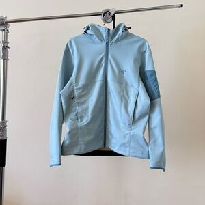 Vintage Arc'teryx Epsilon LT Hoody Jacket Women’s
